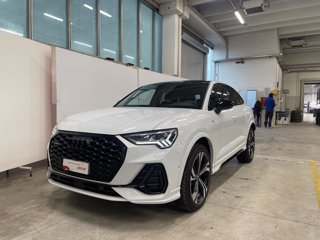 AUDI Q3 sportback 40 2.0 tfsi identity black quattro s-tronic