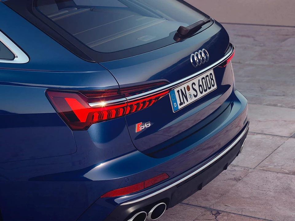 Audi S6 Avant 1 (1)
