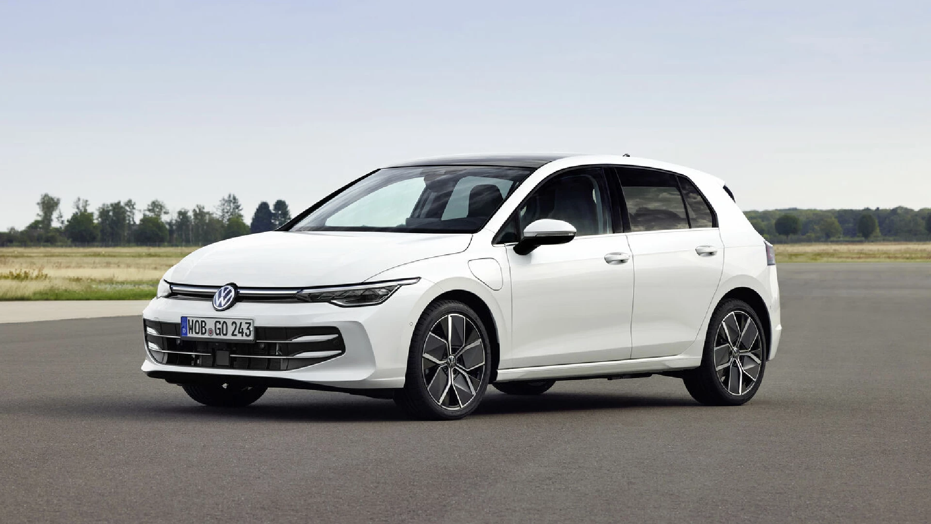 Nuova Golf 8 50°Anniversario