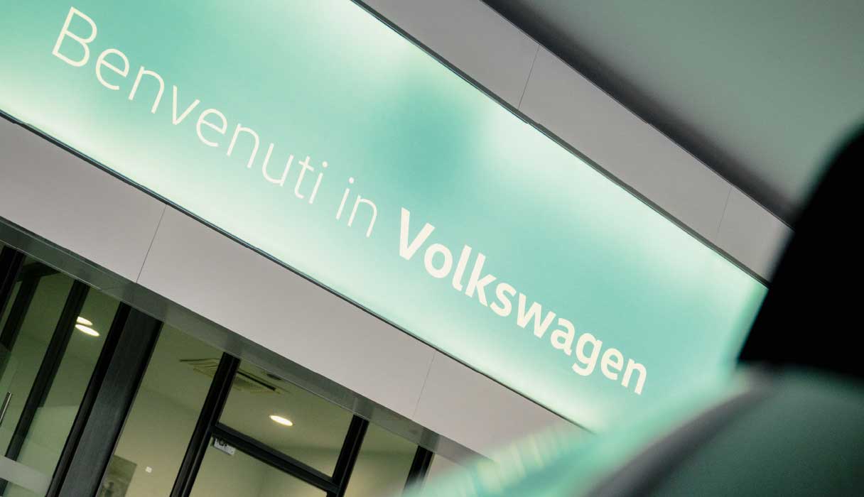 Lombarda Motori Volkswagen Desio 20