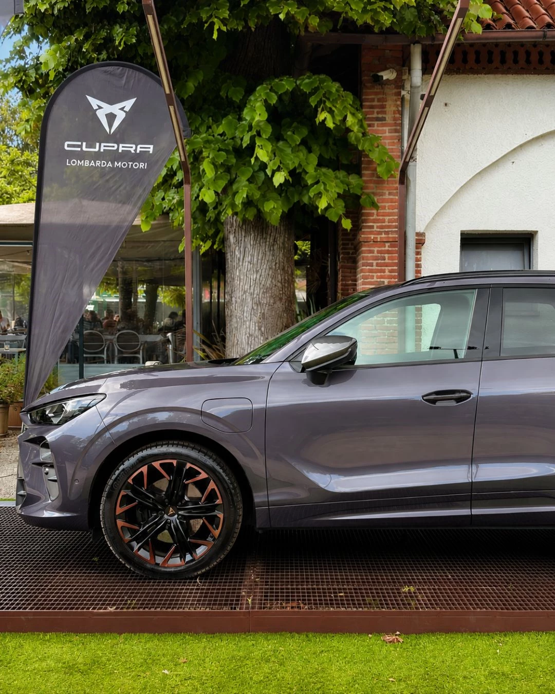 CUPRA NIGHT (7)