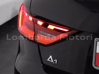 AUDI A1 sportback 25 1.0 tfsi s-tronic